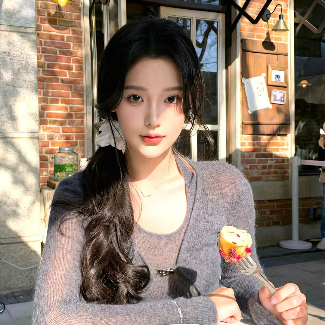 女主偷听我心声,人设崩塌了